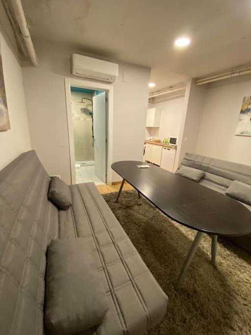 At 20' By Metro From The City Centre Madrid Exterior photo