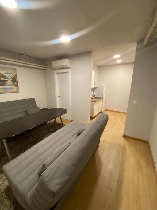 At 20' By Metro From The City Centre Madrid Exterior photo